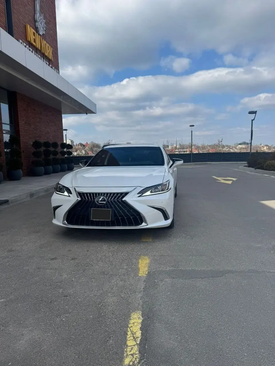 Lexus ES