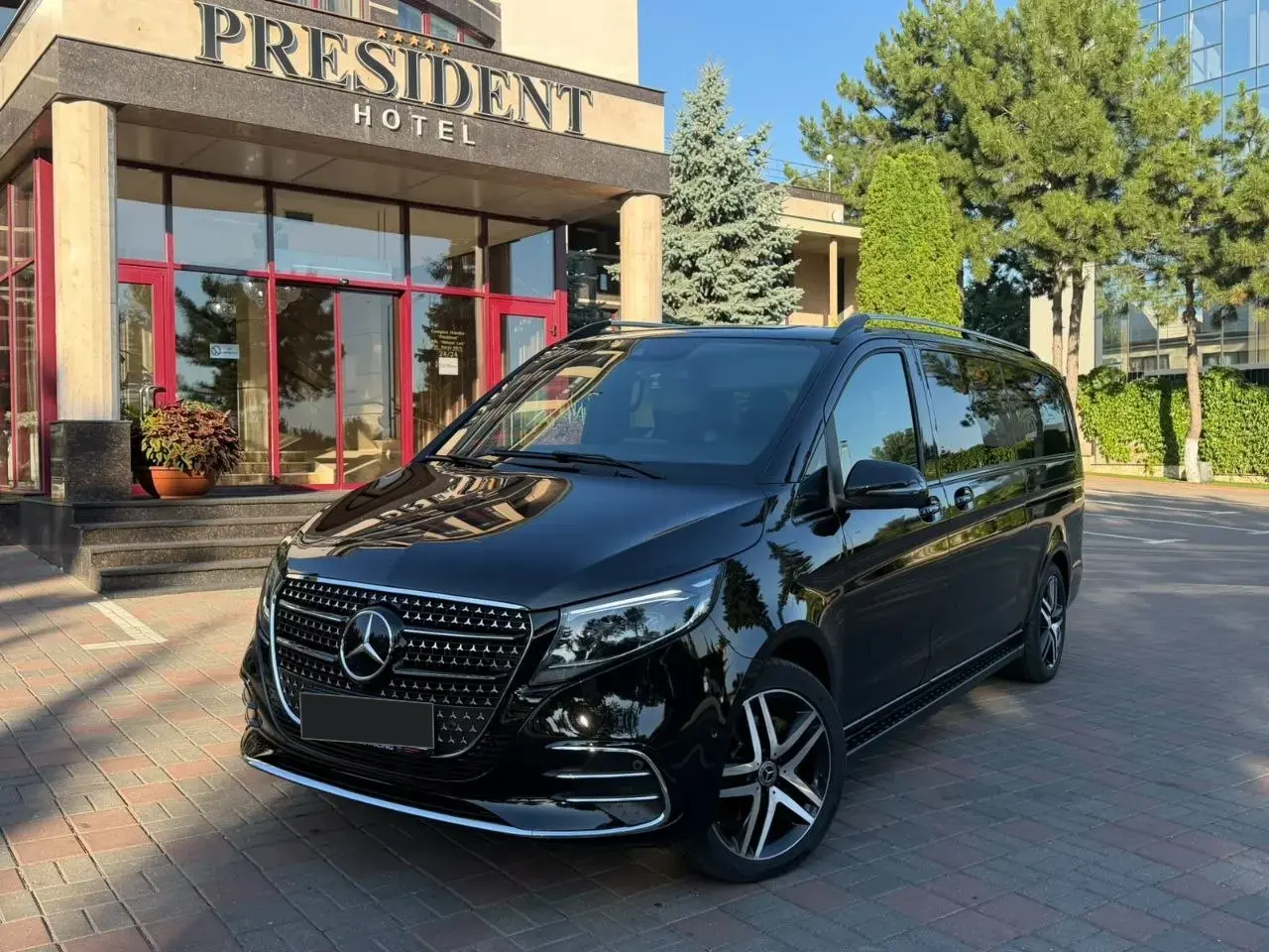 Mercedes-Benz V-Class Extra-Long