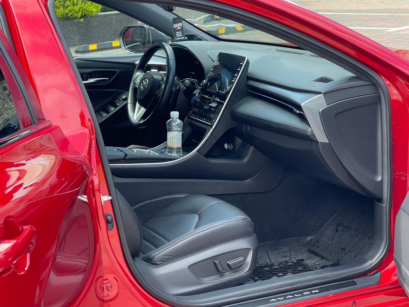 Toyota Avalon Dashboard