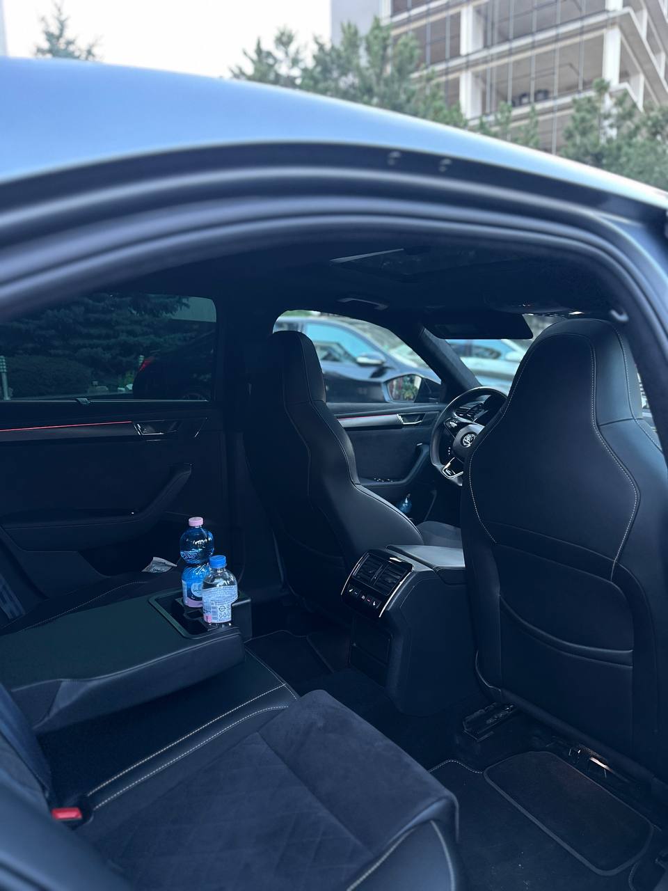 Lincoln Continental Interior